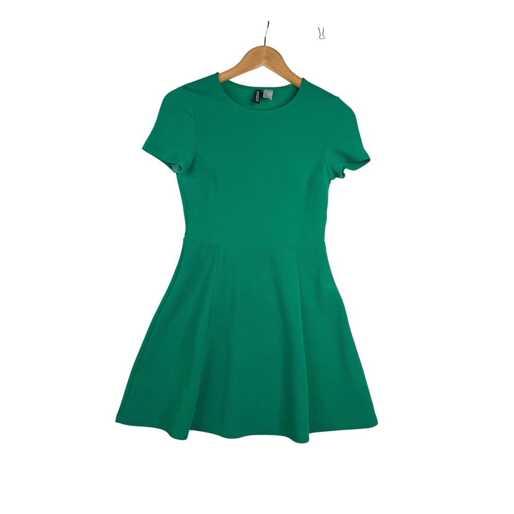 H&M Divided Skater Short Sleeve Dress size 6 Green